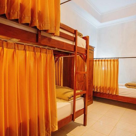 Kamasanti Hostel Toyapakeh Esterno foto