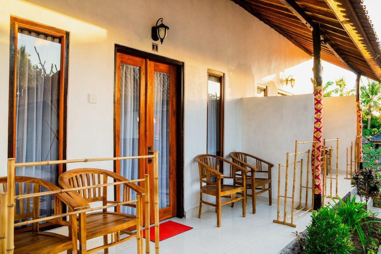 Kamasanti Hostel Toyapakeh Esterno foto